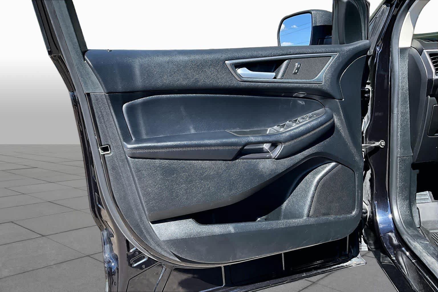 Used 2024 Ford Edge SE AWD/4WD image 21