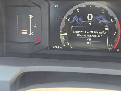 Used 2025 Toyota Tacoma SR5 AWD/4WD image 25