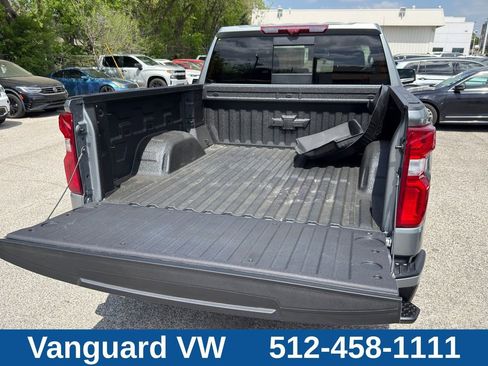 Used 2026 Chevrolet Silverado 1500 High Country w/ Technology Package AWD/4WD image 13