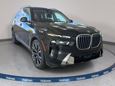 Certified 2025 BMW X7 xDrive40i image 3
