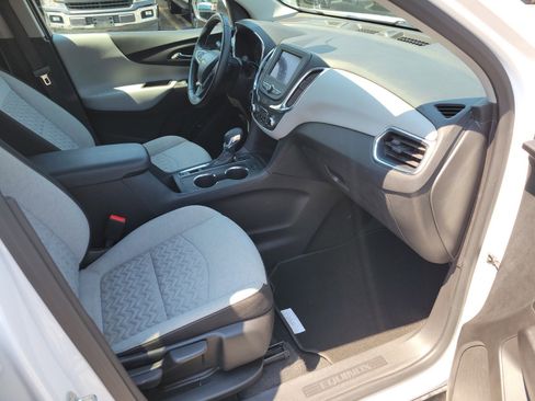 Used 2024 Chevrolet Equinox LT image 13