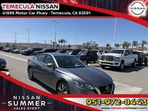 Used 2022 Nissan Altima 2.5 SV FWD image 1