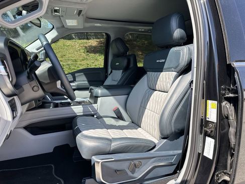 Used 2024 Ford F450 Limited w/ FX4 Off-Road Package image 14