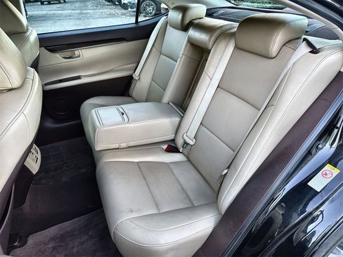 Used 2016 Lexus ES 350 image 25