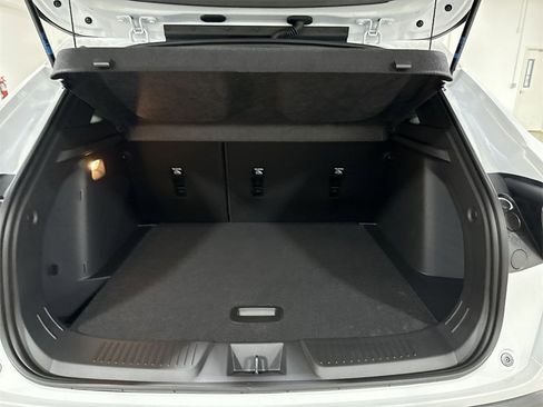 New 2026 Chevrolet Trax RS w/ Driver Confidence Package image 23