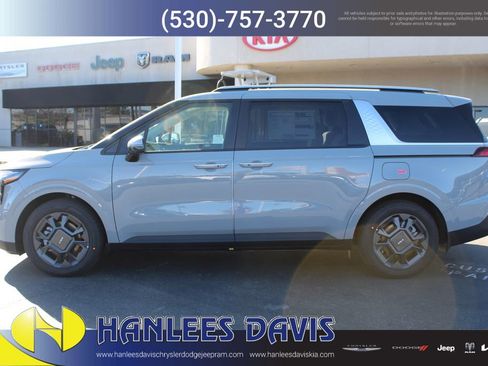 New 2026 Kia Carnival EX image 2