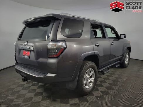 Used 2018 Toyota 4Runner SR5 image 8