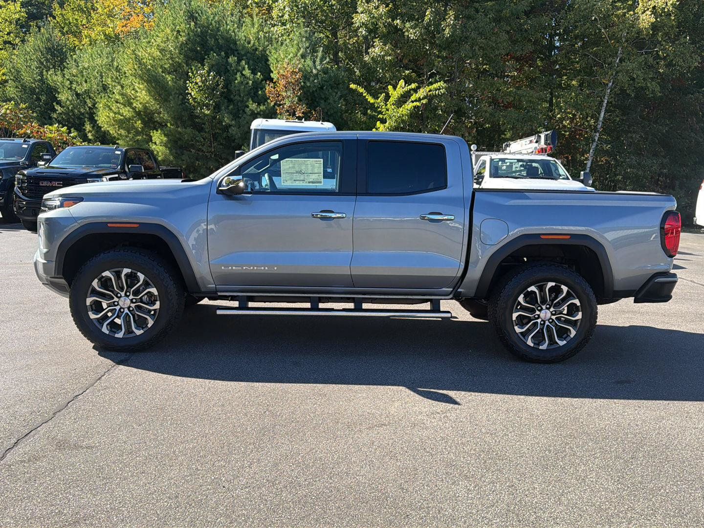 New 2026 GMC Canyon Denali AWD/4WD image 2
