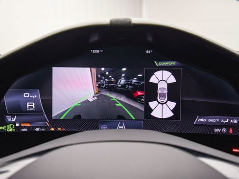 Used 2025 Ferrari Roma Spider image 45