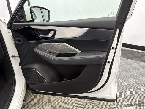 Used 2019 Acura MDX FWD image 16