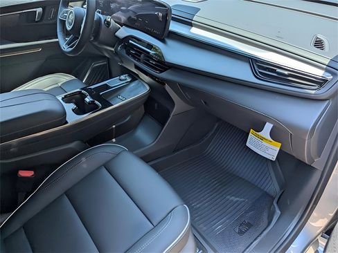 New 2026 Buick Enclave Avenir w/ Super Cruise Package image 36