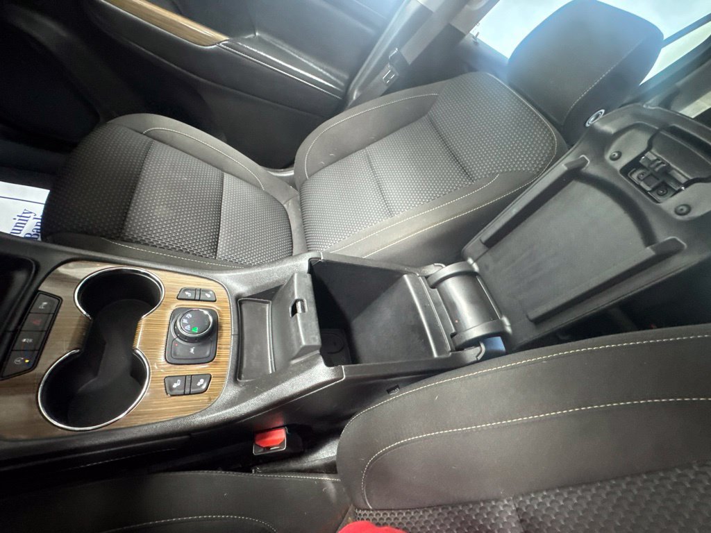 Used 2022 GMC Acadia SLE w/ Driver Convenience Package AWD/4WD image 23