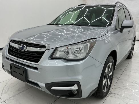 Used 2018 Subaru Forester 2.5i Premium AWD/4WD image 1