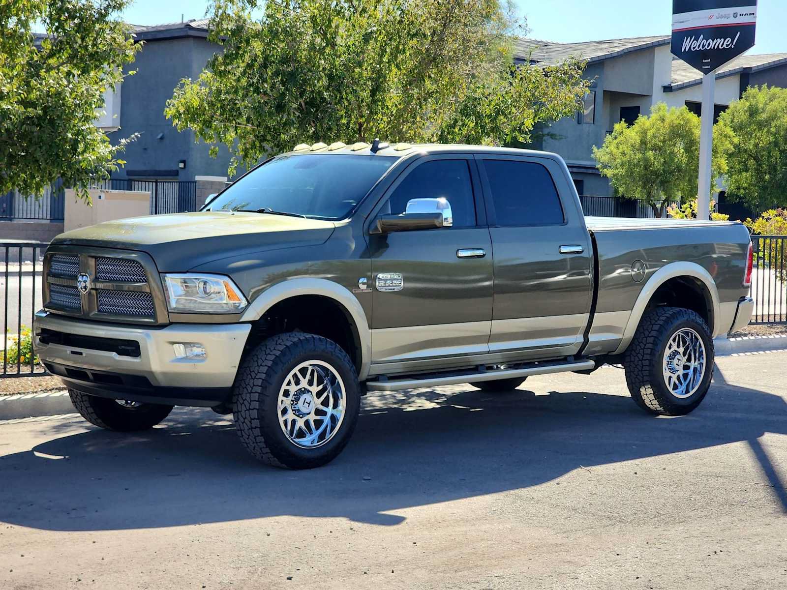Used 2015 RAM 2500 Longhorn w/ Convenience Group AWD/4WD image 4