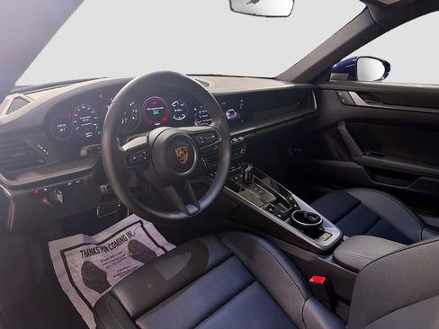 Certified 2024 Porsche 911 Carrera RWD image 4