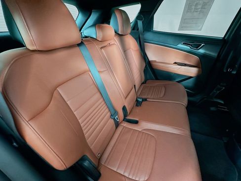 Used 2023 Kia Sportage SX image 28