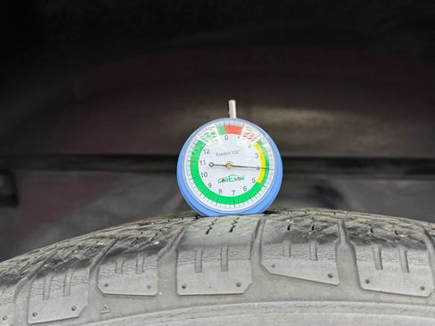 Used 2015 RAM 1500 Laramie w/ Convenience Group image 29