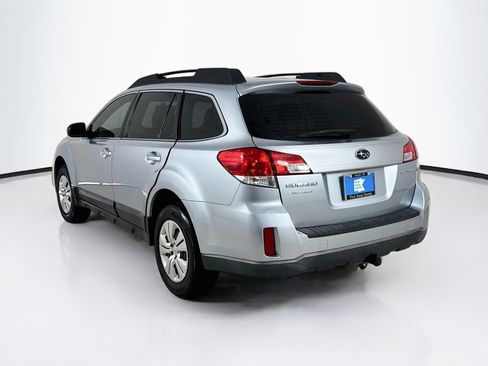 Used 2013 Subaru Outback 2.5i AWD/4WD image 5