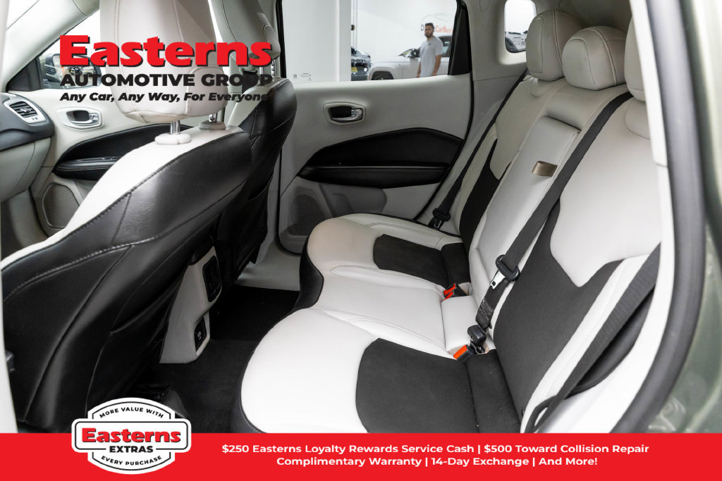 Used 2021 Jeep Compass Latitude AWD/4WD image 23