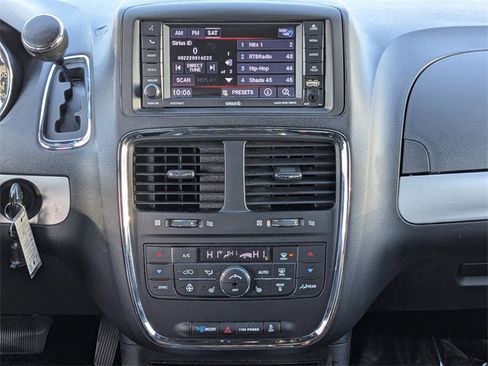 Used 2019 Dodge Grand Caravan GT image 20
