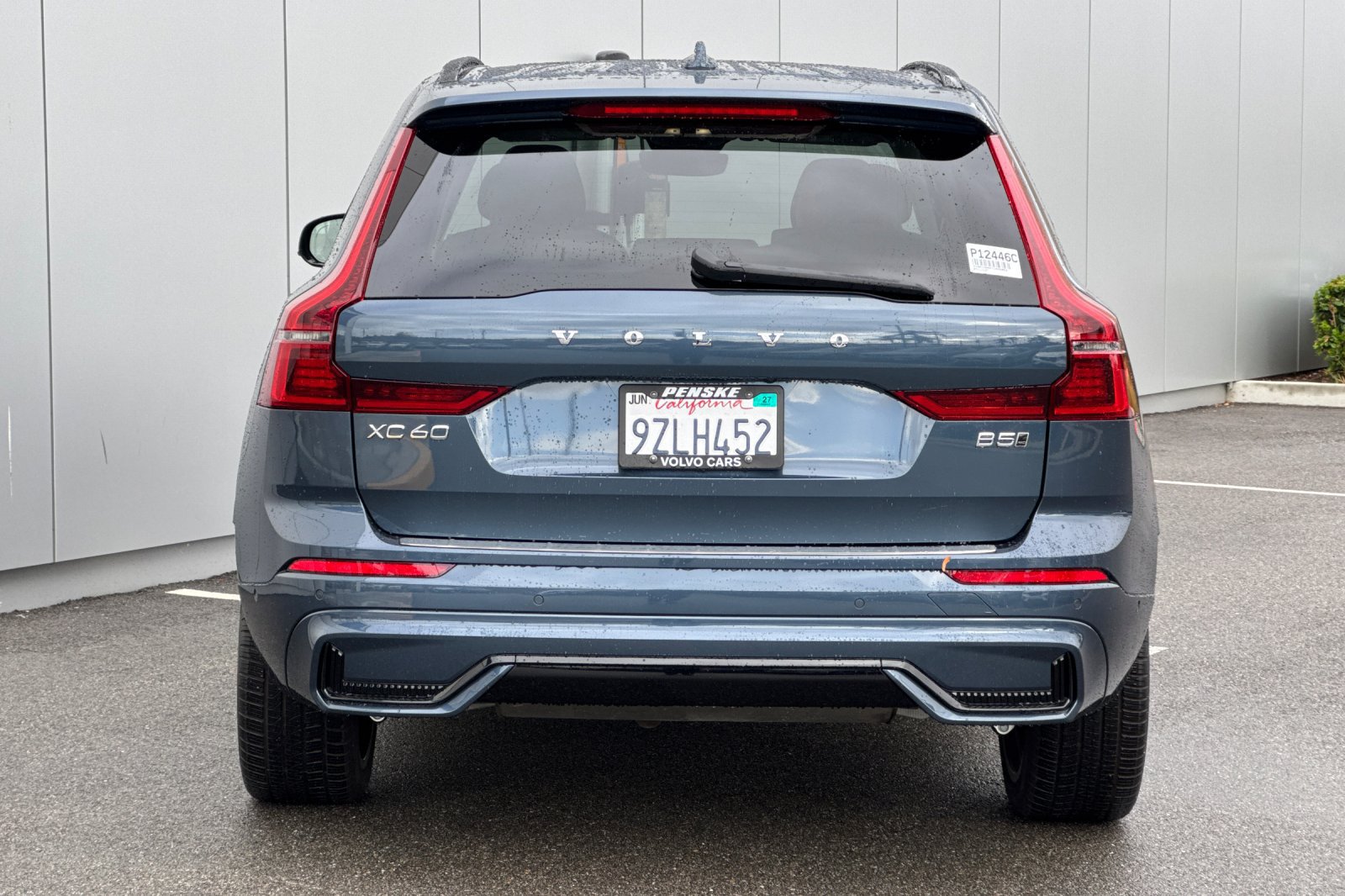 Used 2026 Volvo XC60 B5 Ultra w/ Protection Package Premier AWD/4WD image 4