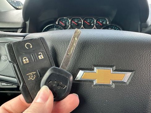 Used 2020 Chevrolet Suburban LS w/ Max Trailering Package image 46