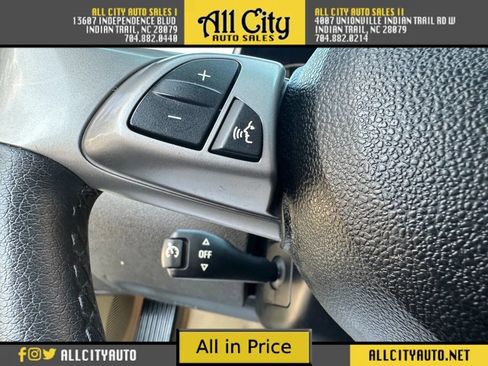 Used 2005 BMW Z4 2.5i image 14