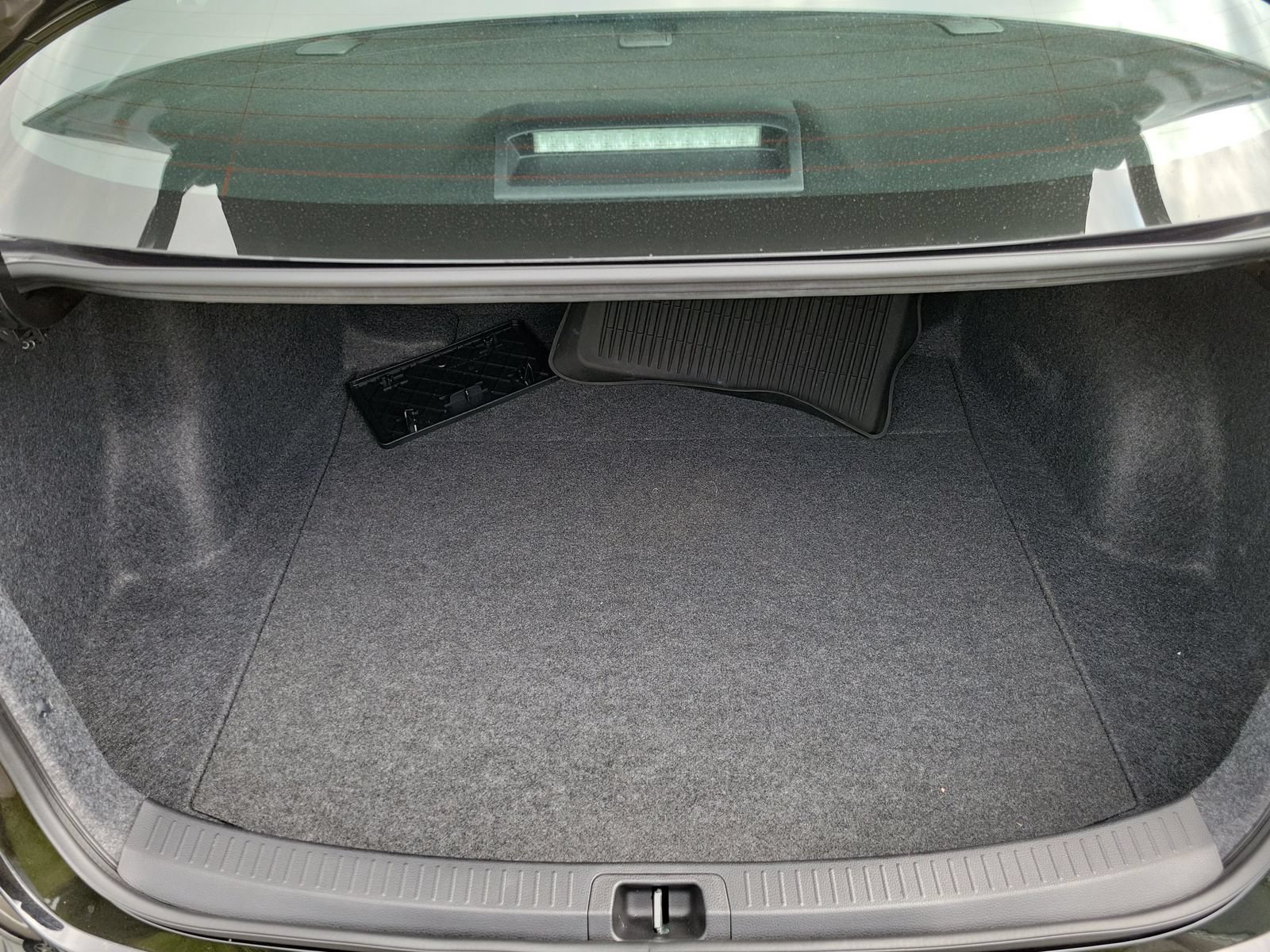 Used 2025 Toyota Corolla SE FWD image 29