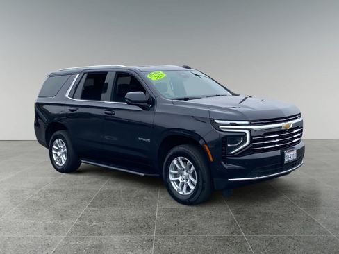 Used 2025 Chevrolet Tahoe LT RWD image 7
