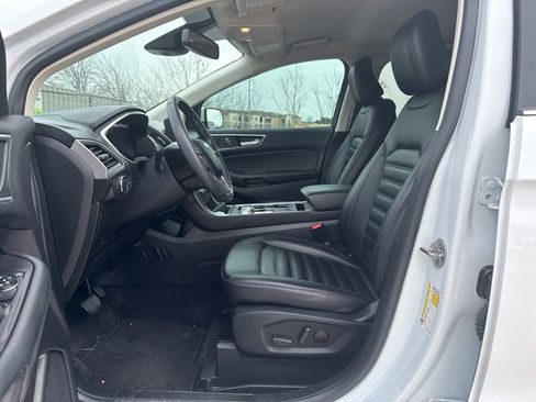 Used 2021 Ford Edge SEL w/ Convenience Package image 10