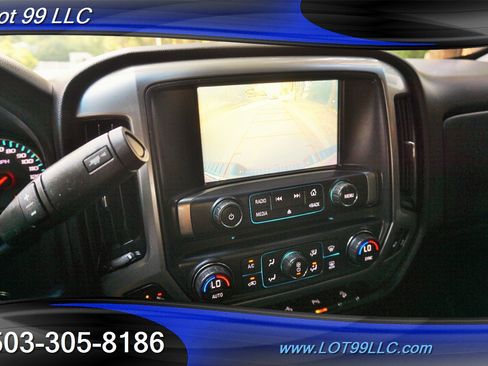 Used 2018 Chevrolet Silverado 1500 LT w/ All Star Edition image 37