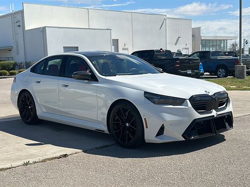 Used 2026 BMW M5 w/ Carbon Package AWD/4WD image 10