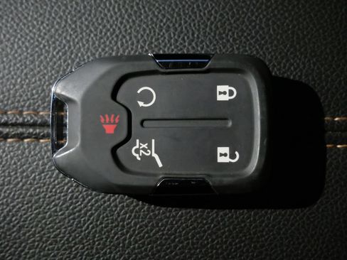 Used 2023 GMC Terrain AT4 w/ LPO, Floor Liner Package AWD/4WD image 34