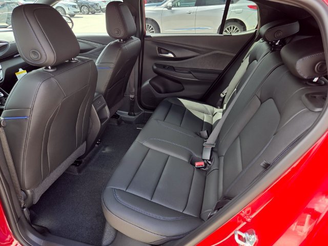 New 2026 Buick Envista Sport Touring w/ Convenience II Package FWD image 6