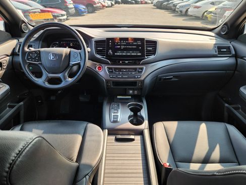 Used 2023 Honda Passport EX-L image 7