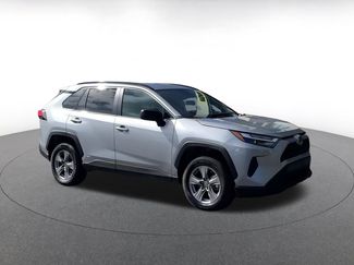 Used 2025 Toyota RAV4 LE video 2