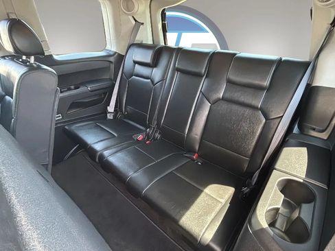 Used 2011 Honda Pilot Touring image 19