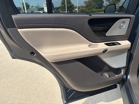 Used 2022 Lincoln Aviator Grand Touring w/ Equipment Group 301A image 18