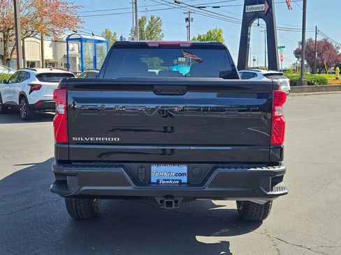 New 2026 Chevrolet Silverado 1500 W/T w/ Z71 Off-Road Package AWD/4WD image 5