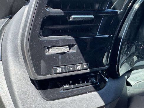 Used 2024 Lexus RX 350h w/ Accessory Package (Z1) AWD/4WD image 17
