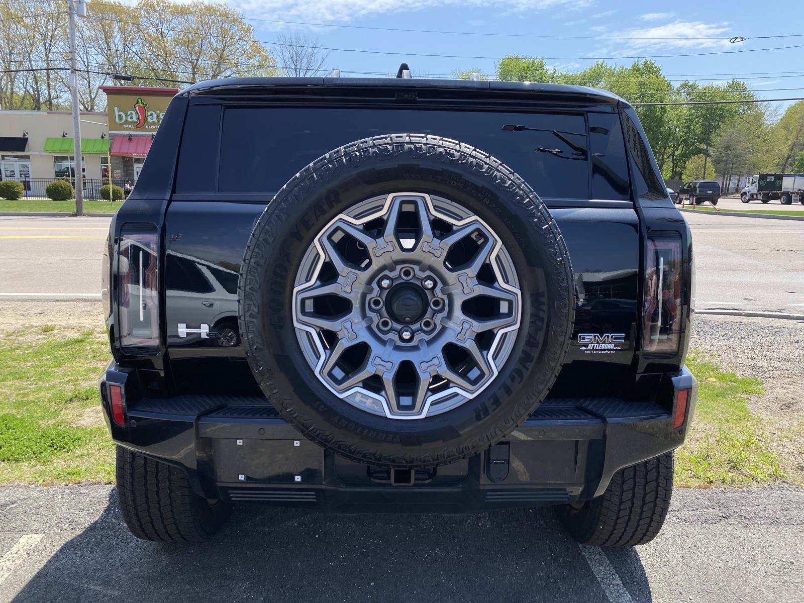 Used 2025 GMC Hummer EV 3X AWD/4WD image 7