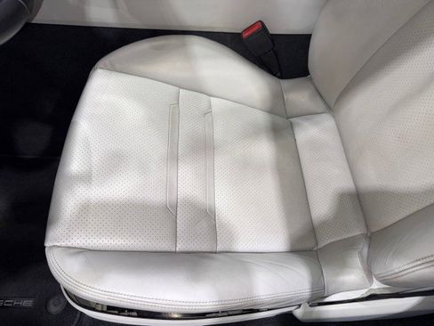 Used 2017 Porsche Panamera image 53