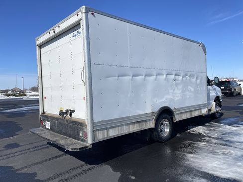 Used 2016 Ford E-450 and Econoline 450 Super Duty w/ Power Windows & Locks Group image 5