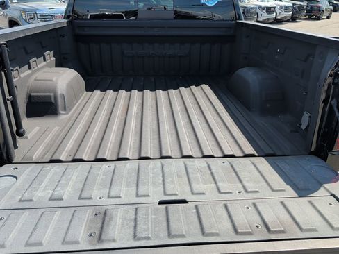 Used 2021 GMC Sierra 1500 Denali w/ Denali Ultimate Package image 11