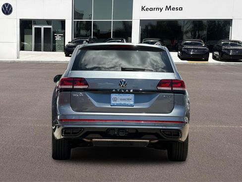 Used 2023 Volkswagen Atlas SEL R-Line AWD/4WD image 5