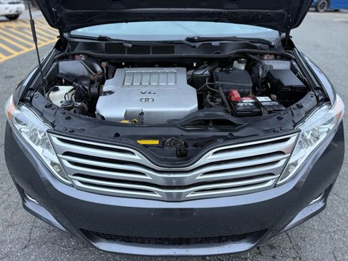 Used 2010 Toyota Venza AWD image 17