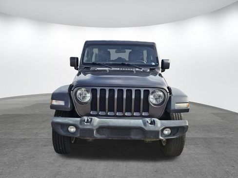 Used 2020 Jeep Wrangler Unlimited Sport S image 2