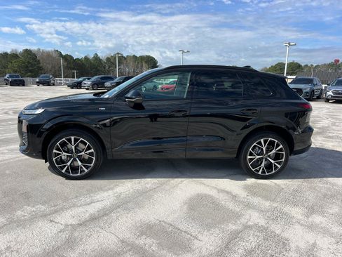 New 2026 Audi Q3 quattro 2.0T AWD/4WD image 8