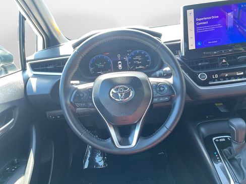 Used 2026 Toyota Corolla SE w/ SE Package FWD image 10
