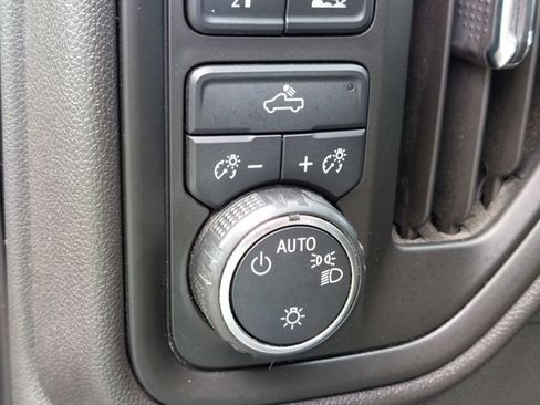 Used 2024 Chevrolet Silverado 1500 W/T w/ WT Convenience Package AWD/4WD image 18